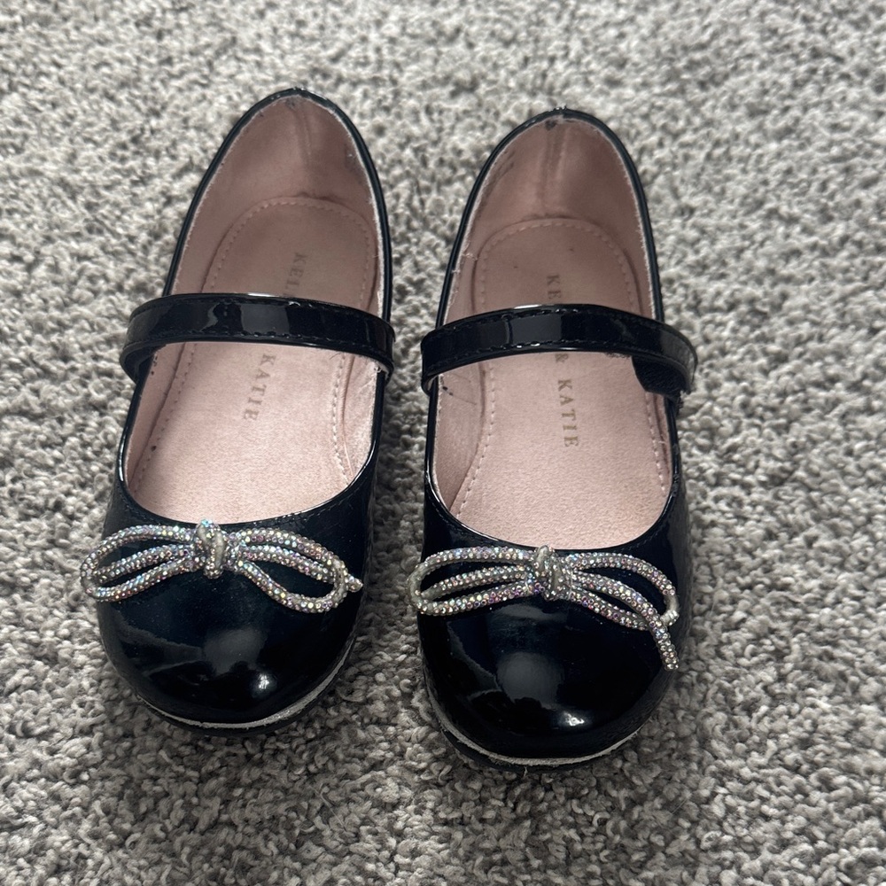 Kelly & Katie Black Kids Dress Shoes with Sparkle Bow size 11